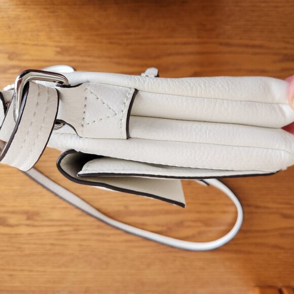 NATURALIZER 100% PU FAUX  WHITE LEATHER CROSSBODY BAG - Picture 8 of 9